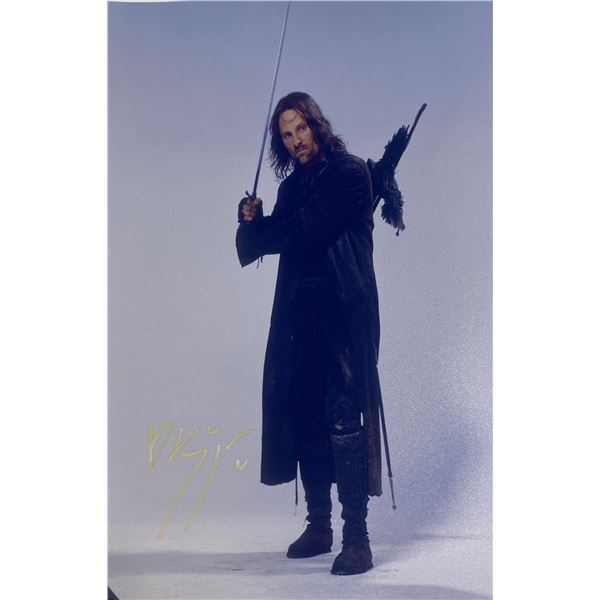 Autograph Signed  Lord of the Rings Photo