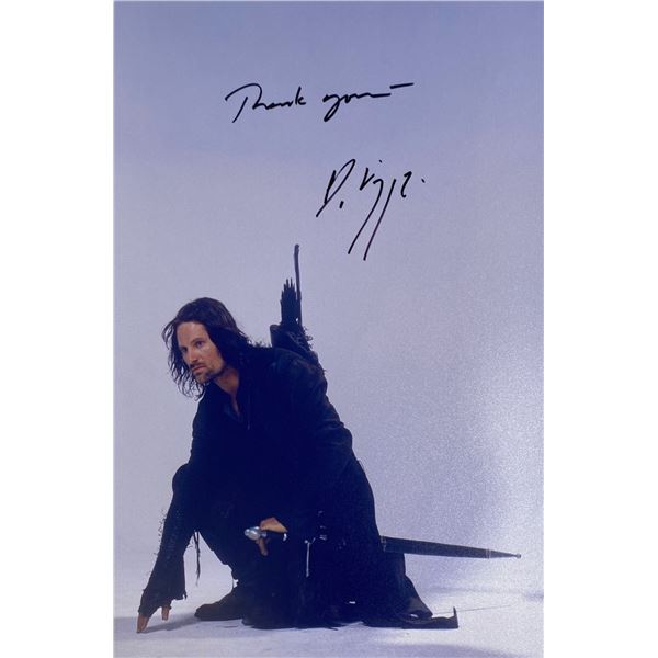 Autograph Signed  Lord of the Rings Photo