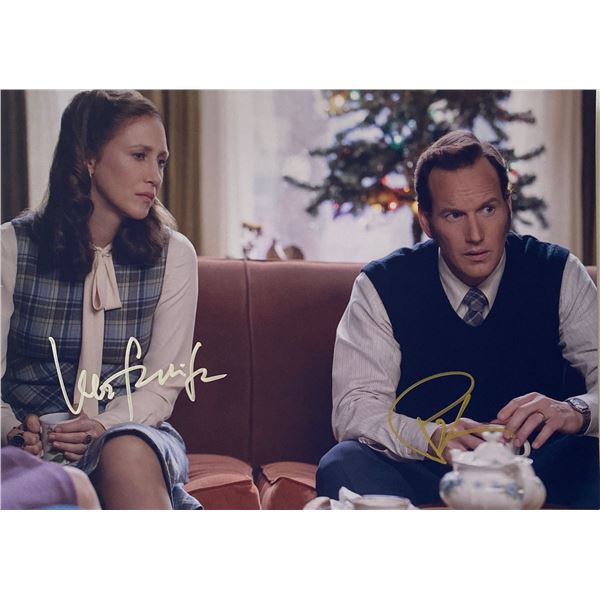 Autograph Signed  Conjuring Photo