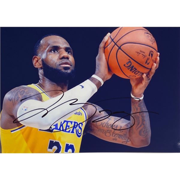 Autograph Signed LeBorn James  Photo
