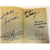 Image 2 : Autograph Signed Sean Connery Vintage James Bond Goldfinger Novel