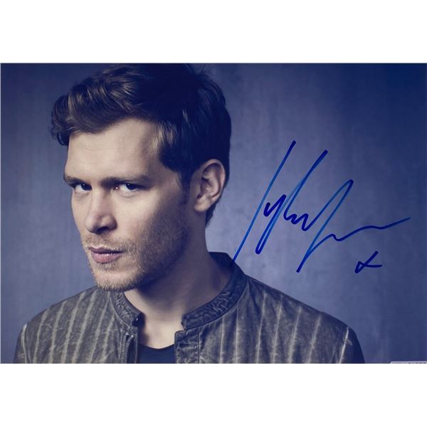 Autograph Signed Joseph Morgan Photo