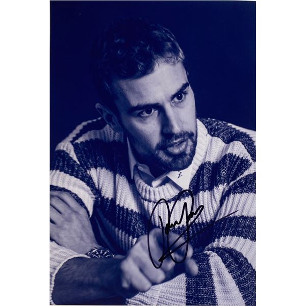 Autograph Signed Theo James Photo