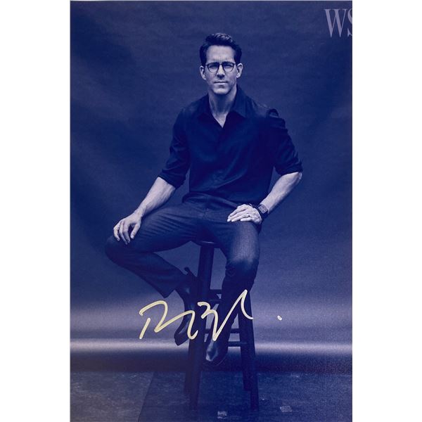 Autograph Signed Ryan Reynolds Photo