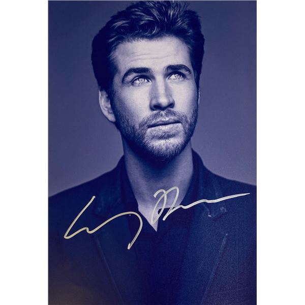 Autograph Signed Liam Hemsworth Photo