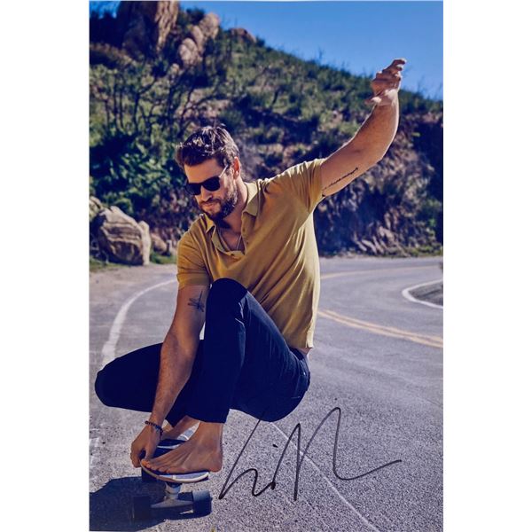 Autograph Signed Liam Hemsworth Photo