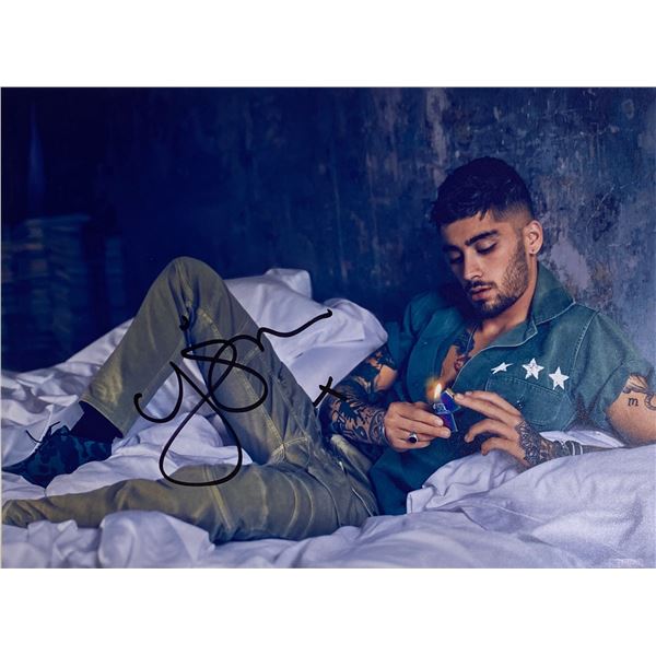 Autograph Signed Zayn Malik Photo