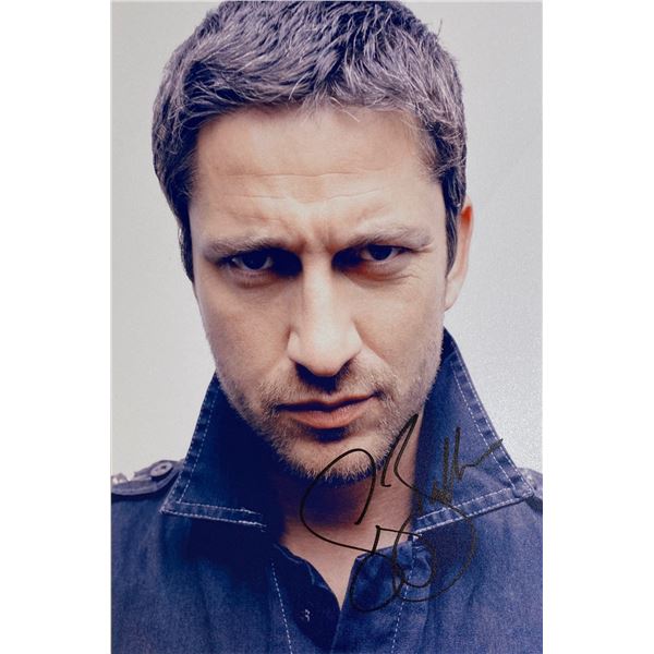Autograph Signed  Gerard Butler Photo