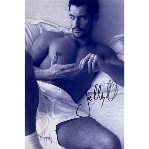 Autograph Signed  Joe Manganiello Photo