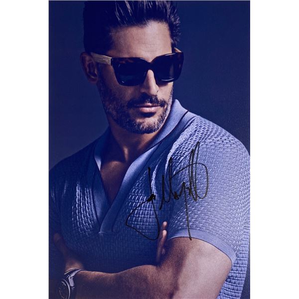 Autograph Signed  Joe Manganiello Photo
