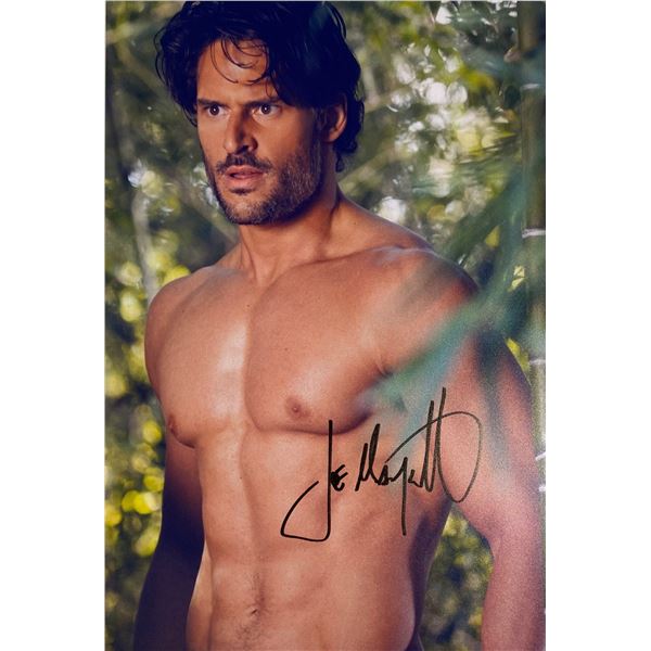 Autograph Signed  Joe Manganiello Photo