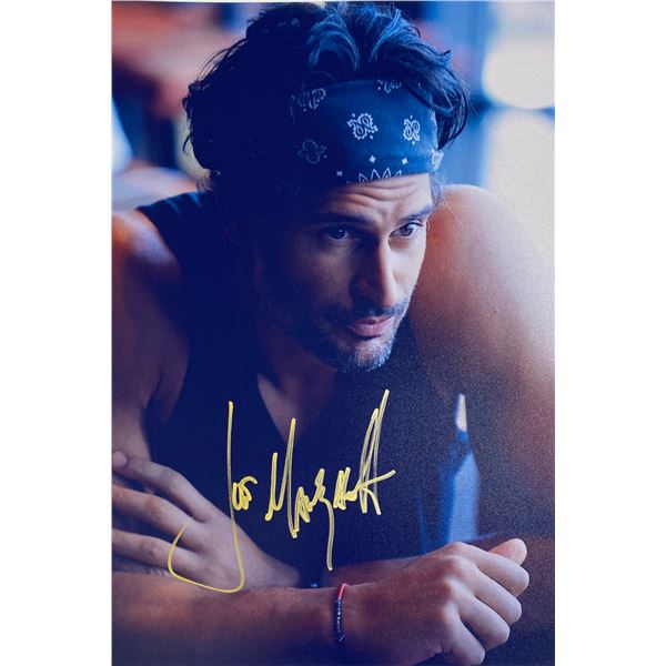 Autograph Signed  Joe Manganiello Photo