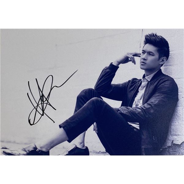 Autograph Signed  Harry Shum Jr Photo
