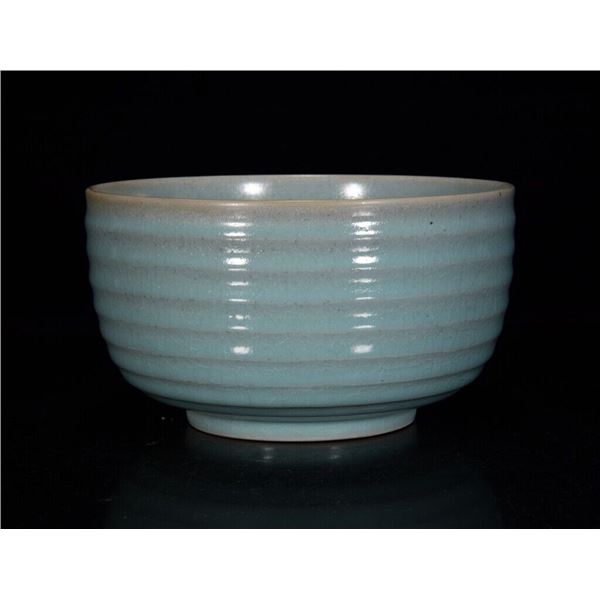 Chinese ru kiln porcelain bowl