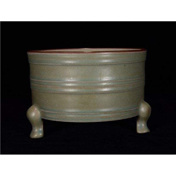 Chinese ru kiln porcelain incense burner