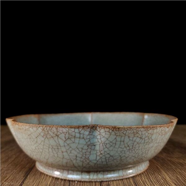 Chinese ru kiln porcelain washer