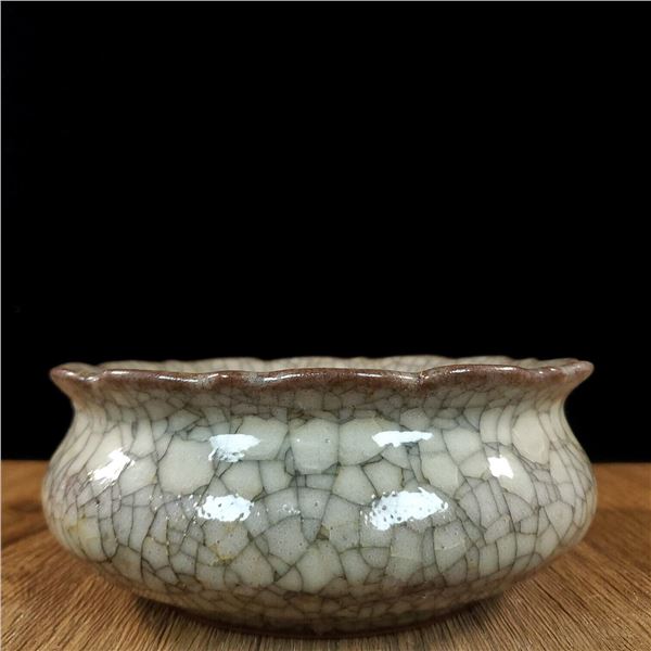 Chinese ge kiln porcelain washer