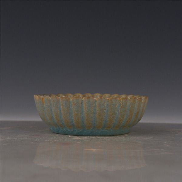 Chinese ru kiln porcelain bowl