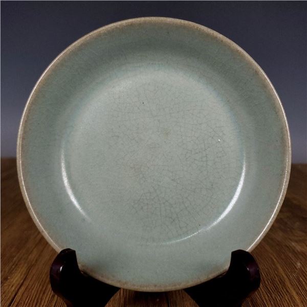 Chinese ru kiln porcelain plate