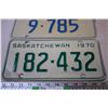 Image 3 : (2) 1970 + 1972 Saskatchewan License Plates
