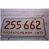 Image 2 : (3) Saskatchewan Licence Plates