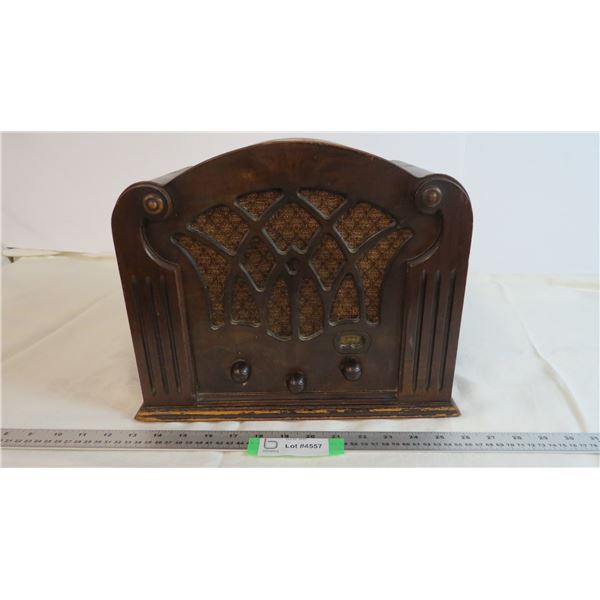 Westinghouse Radio (untested)