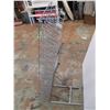 Image 2 : Pop Stand rack 14W 47T