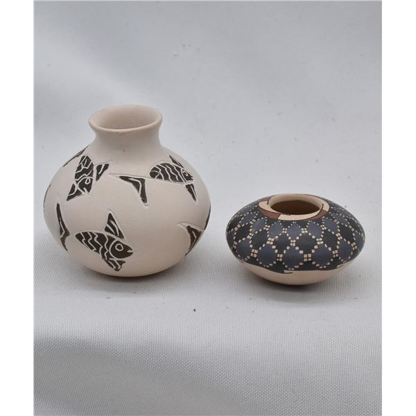 2 Pieces Pottery Mexican Mata Ortiz Miniature