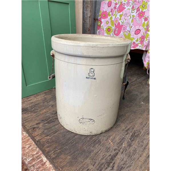 8 GAL Medalta crock - 14.5" diameter 17" tall