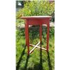 Image 2 : Small wooden table 18.5" diameter x 22" tall