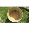 Image 2 : Wood bottom hat box - no lid - 12" diameter x 8.5"tall