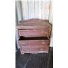Image 1 : 4-drawer Dresser (needs repair) 38x17x44 (water damage)