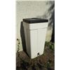 Image 1 : Water barrel with faucet - 17x14.5x36