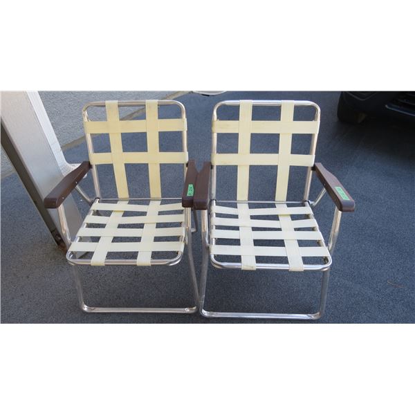 (2) Folding lawn chairs - good condition - fold/unfold well