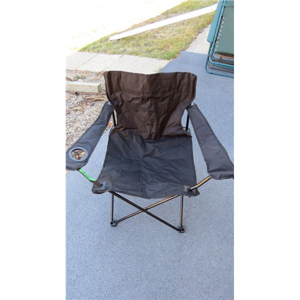 Folding camp chair with storage bag + extra back top piece