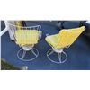 Image 6 : (2) Swivel patio chairs with cushions (cushions have a slight musty odour)