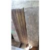 Image 8 : Dining table with screw in legs (42x42x32 w/o leaves) + (3) Leaves (48x10 ea) - total length 62"