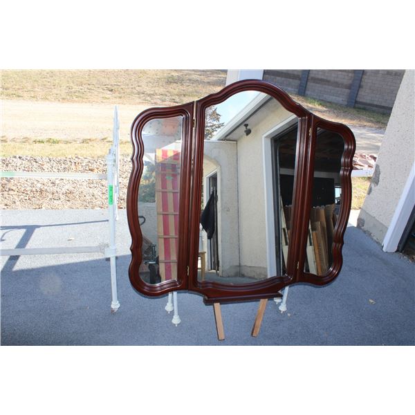 Dresser mirror (folding - attachable) - 47x43.5 total (24" when folded)