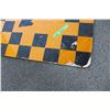 Image 2 : Checkered road sign - 29.5x29.5