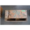 Image 1 : 7-up wooden crate (Saskatoon) - 19.5x12.5x10.5