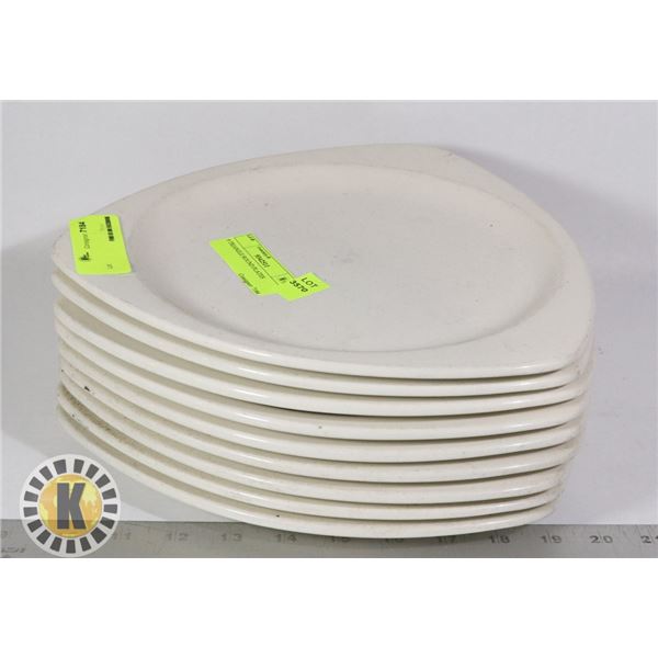 9 TRIANGLE ROUND PLATES