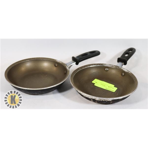 LOT OF 2 X 8" FRYING PAN