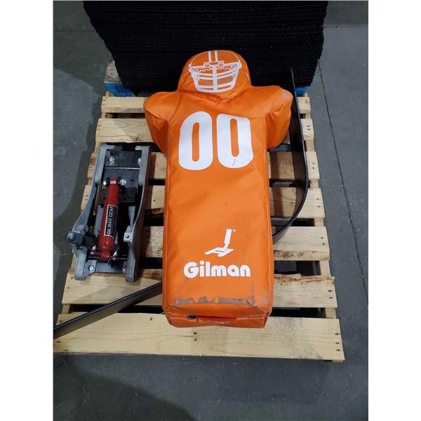 Gilman Gear Freestanding Football Practice Tackle Dummy - UNTESTED- OPEN/OUT OF BOX - SOLD AS ISÂ 