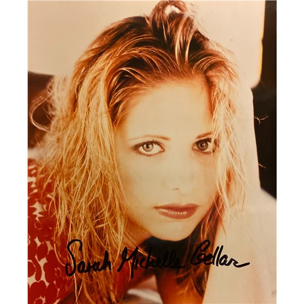 Sarah Michelle Gellar signed photo