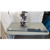 Image 1 : 12 VOLT HYDRAULIC SYSTEM WITH RAMS