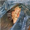 Image 3 : 2 LARGE BAGS OF AMAZON OVERSTOCK ITEMS