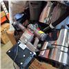 Image 2 : PALLET OF DEFECTIVE STORE RETURN MERCHANDISE