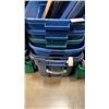 Image 3 : 6 TOTES WITH LIDS