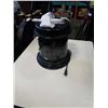 Image 1 : DYNATRAP XL MOSQUITO ELIMINATOR WITH EXTRA BULBS RETAIL $390
