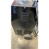 Image 8 : HEAVY DUTY SCHUMACHER BATTERY CHARGER/STARTER MISSING LEAD CLAMP BUT WORKING NEEDS NEW WHEELS